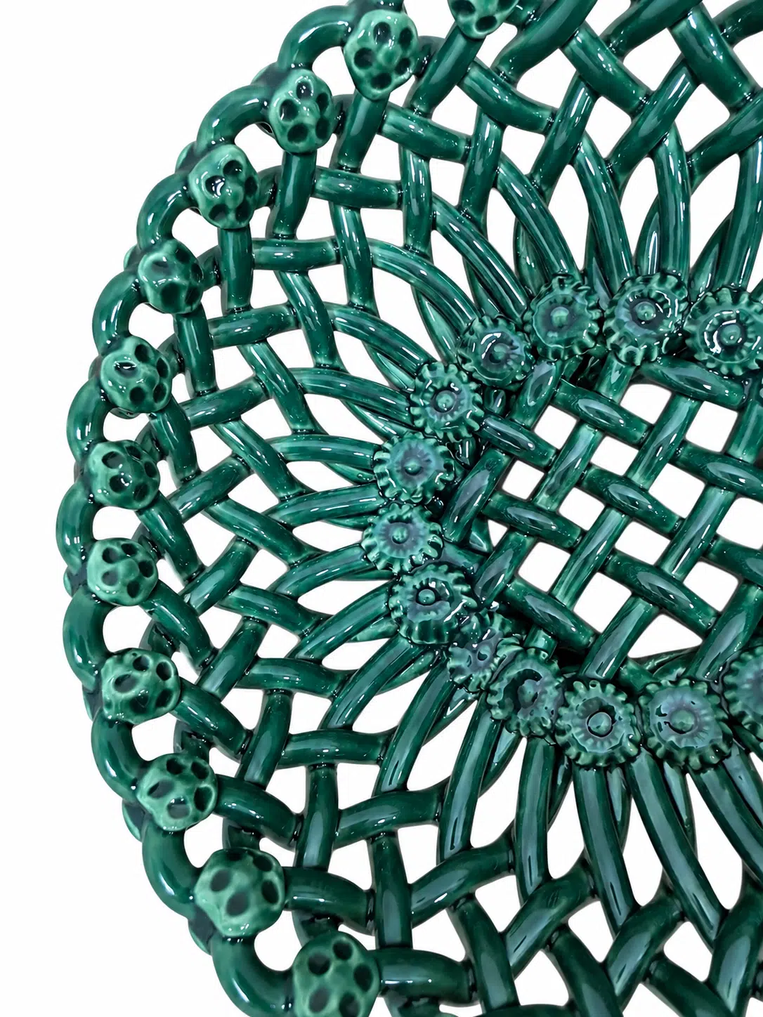 Iconic woven Basket olive green - Image 3